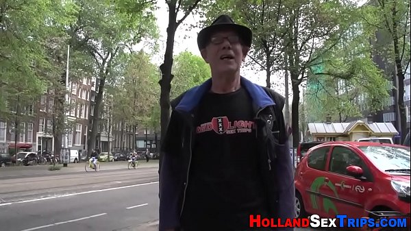 Dutch whore takes cumshot